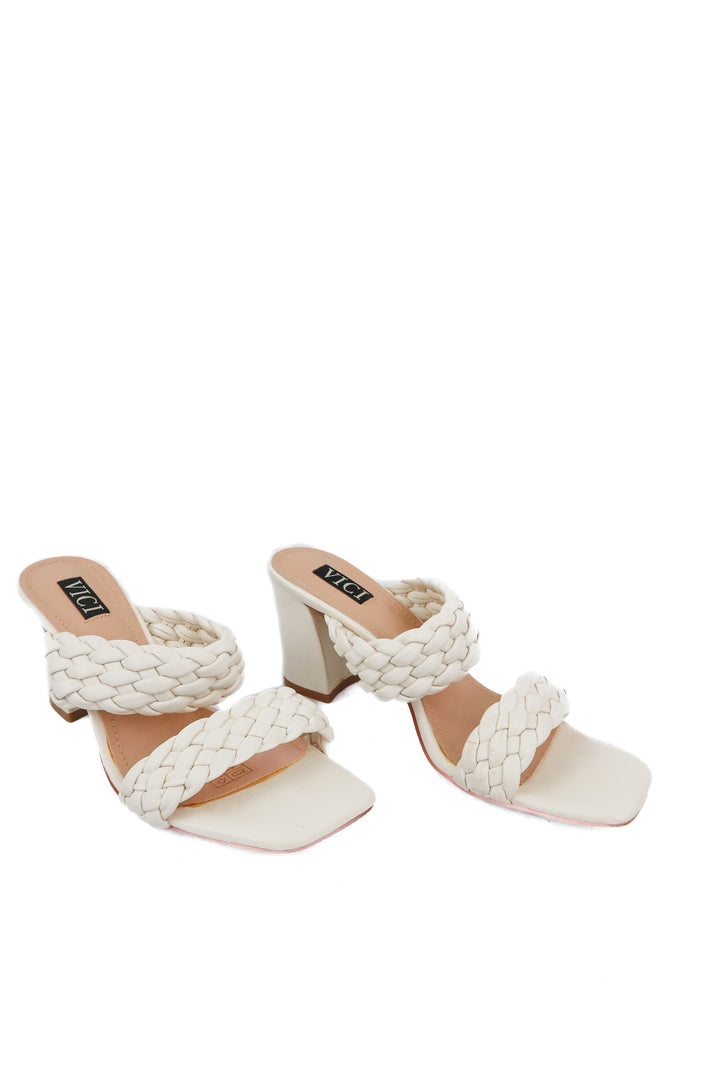 Vici white woven sandals (9)