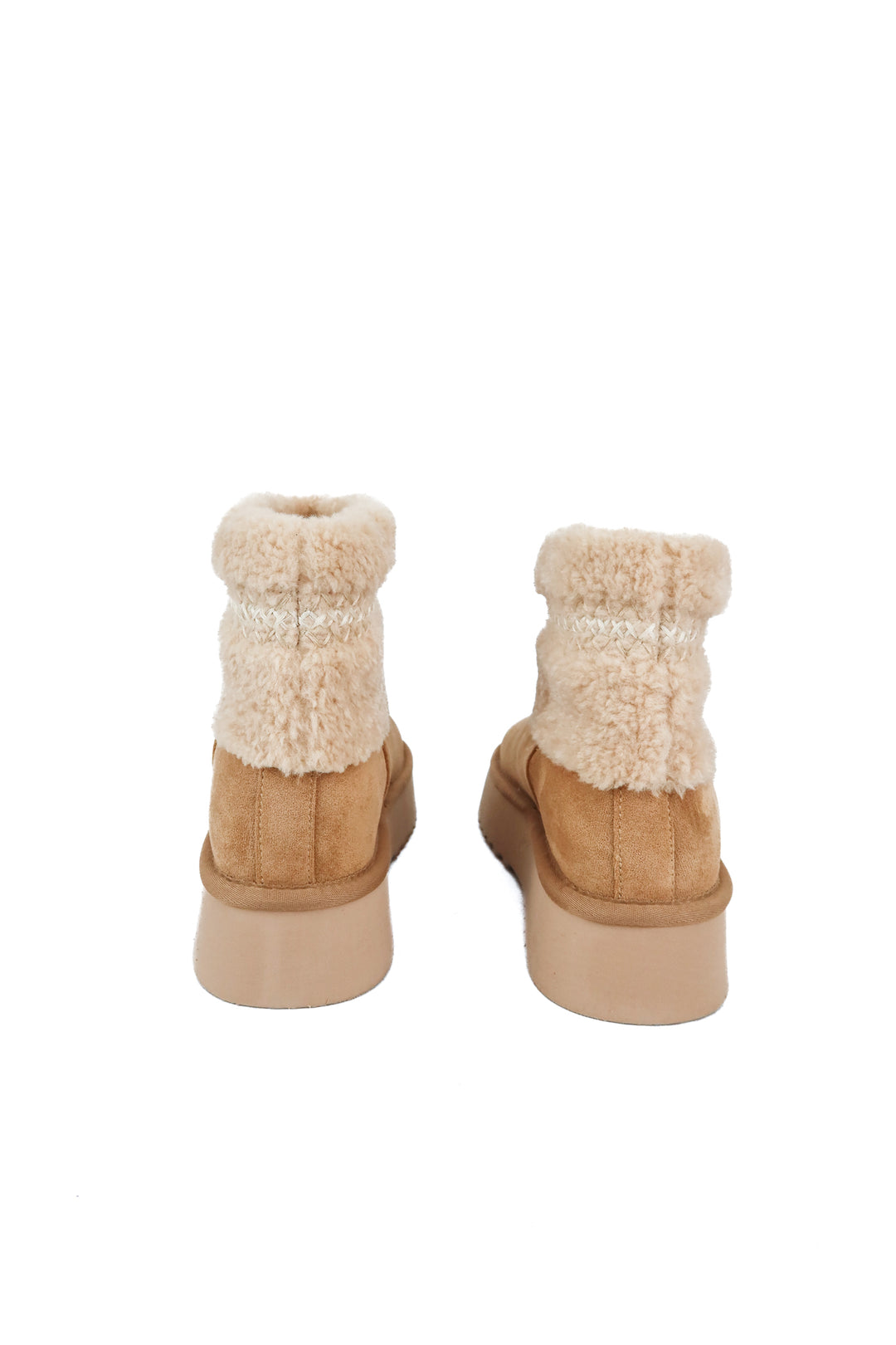 Yellowbox midi fur boots NWT (7)