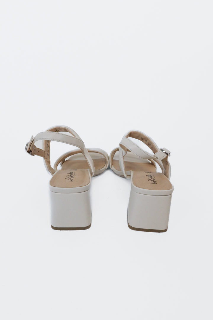 Life Stride Cream Low Heel Sandals (9)