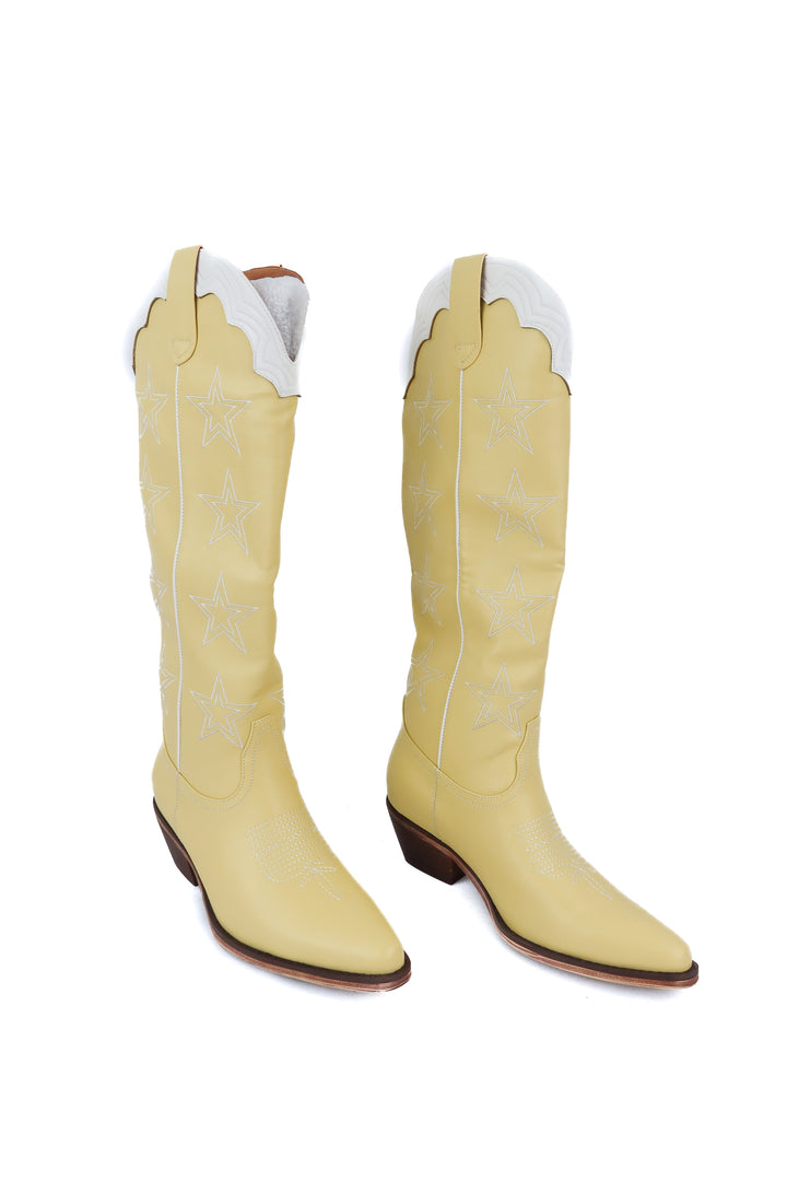 Marfa yellow star cowboy boots NWT (6.5)