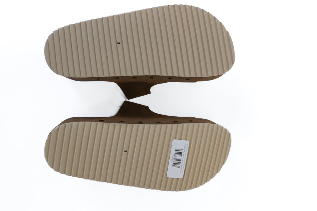 Altar'd State Brown Buckle Platform Sandals NWT (9; Retail $74)
