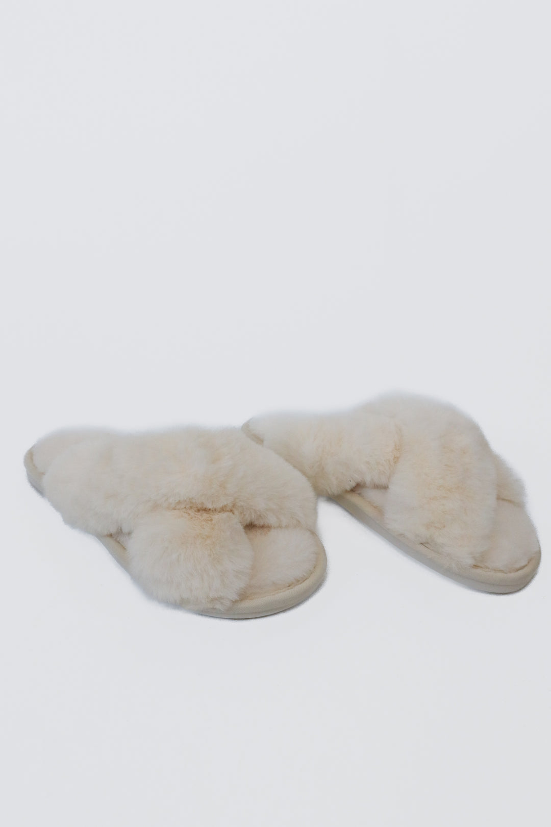 Ivory Fuzzy Slippers NWOT (7/8)