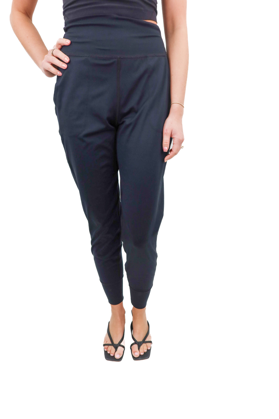 Spanx black soft and smooth jogger pants (S)