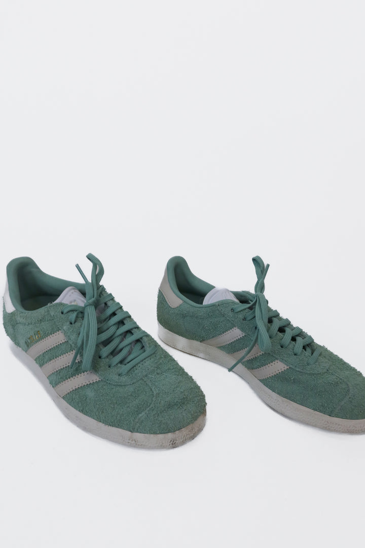 Adidas Light Green Gazelle Suede Sneakers (6; retail $100)