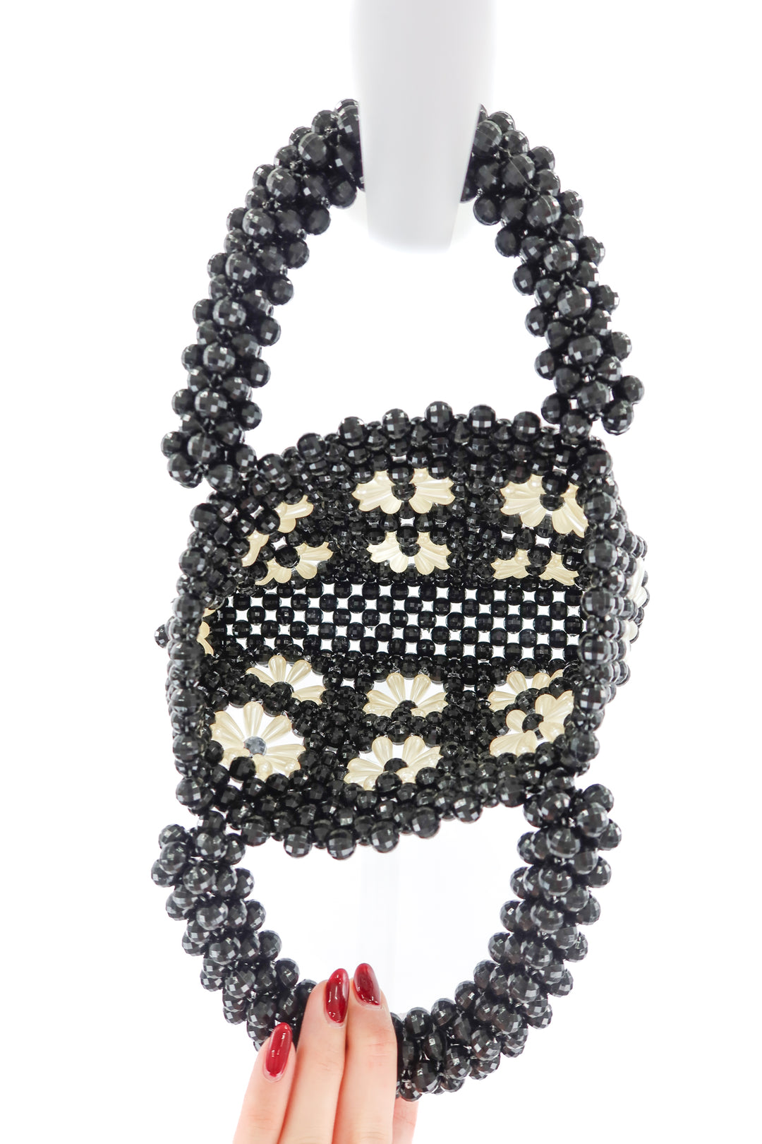 Black beaded pearl flower purse