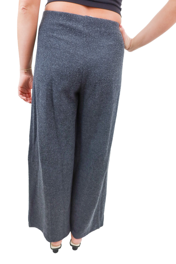 Zara charcoal ribbed knit wideleg pants (S)