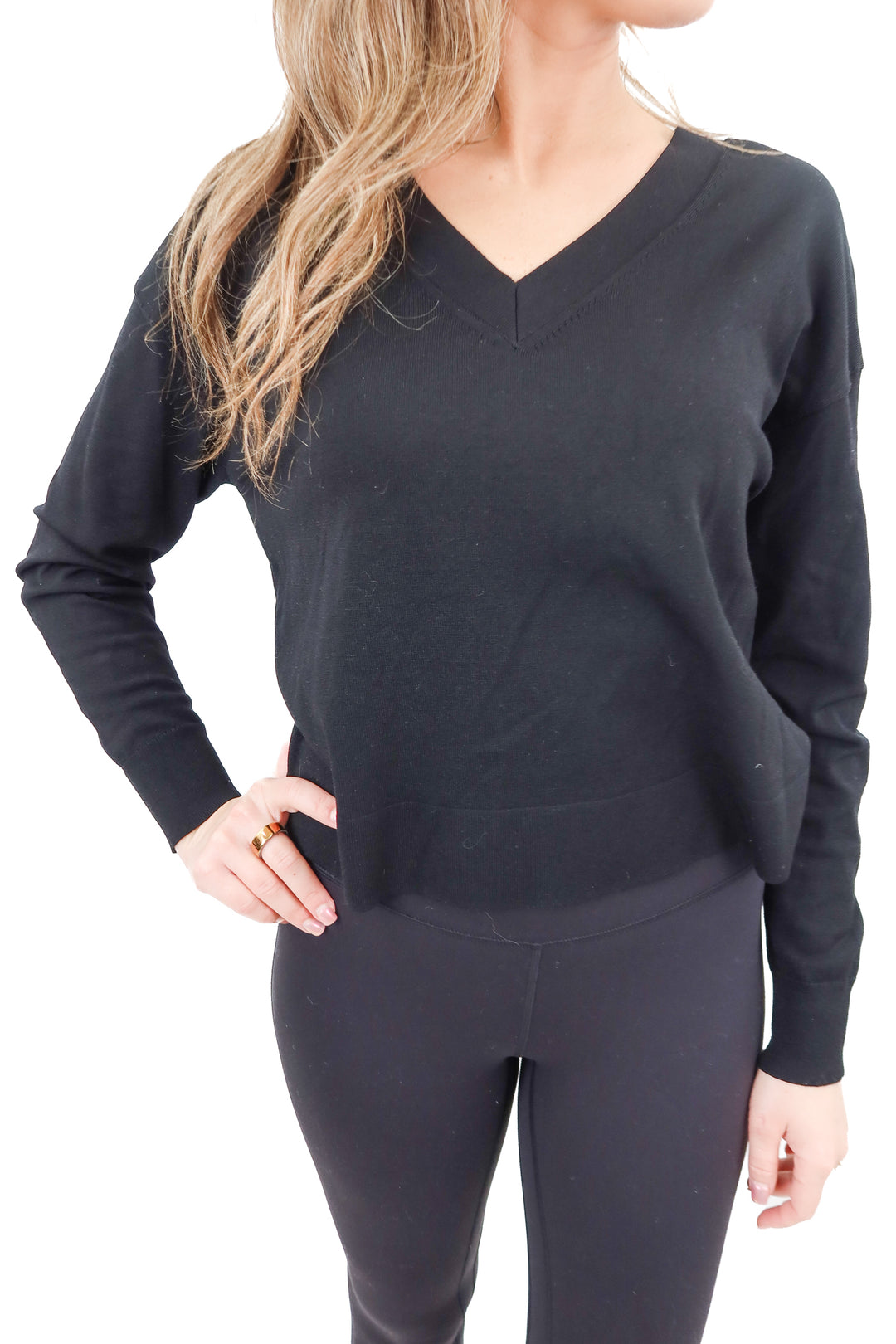 black v neck long sleeeve sweater (S)