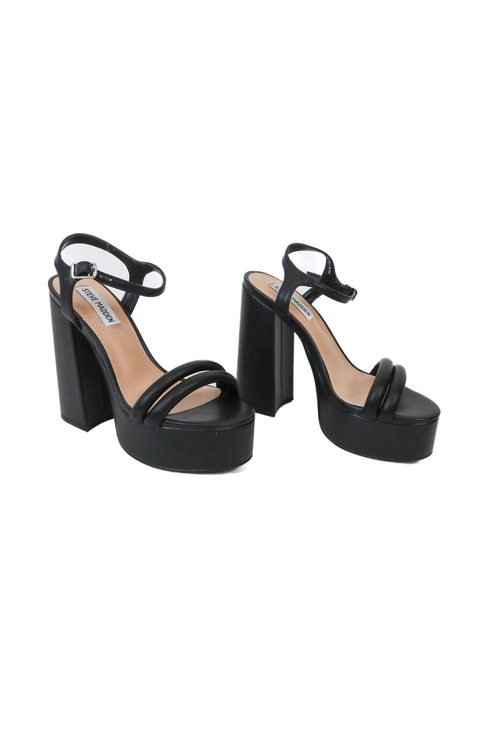 Steve Madden Black Platform Heels (6.5)