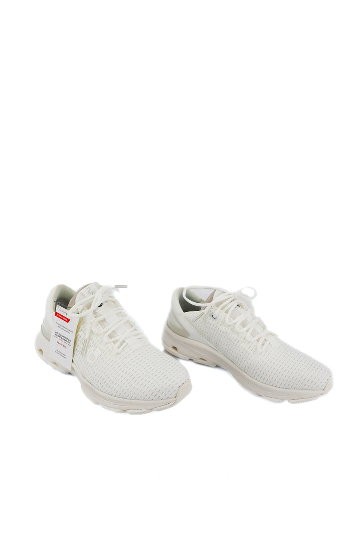 Ryka white sneakers NWT (7.5; retail $80)