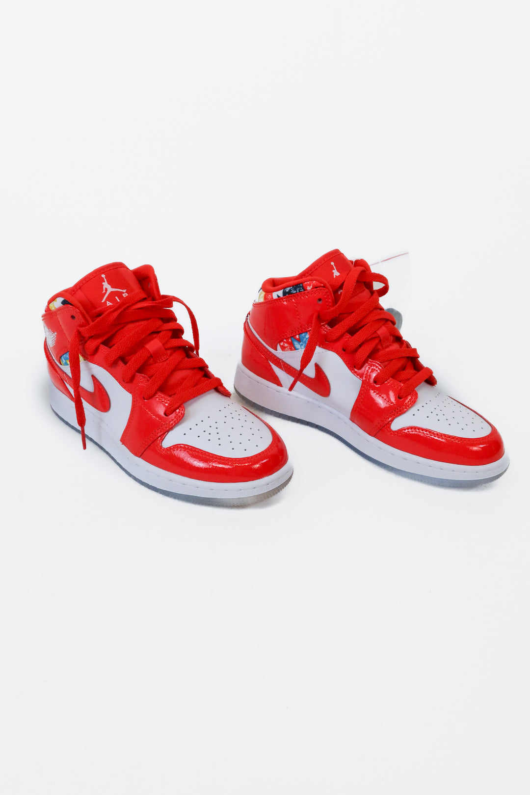 Air Jordan 1 Mid SE(GS) Red and White Sneakers NWOT (7)