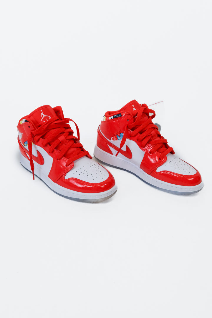 Air Jordan 1 Mid SE(GS) Red and White Sneakers NWOT (7)