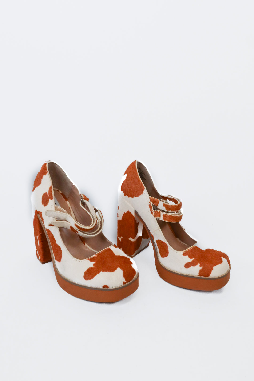 Steve Madden Cow Print Platform Mary Jane Heels (6.5)