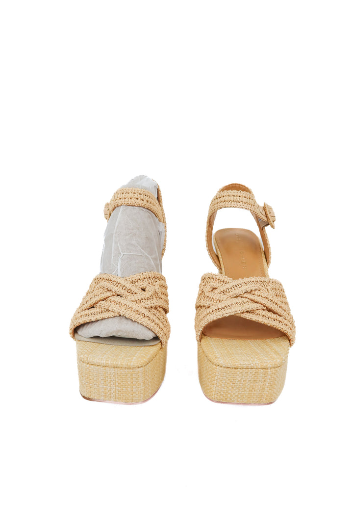 Marc fisher natural rattan sandals NWT (7)