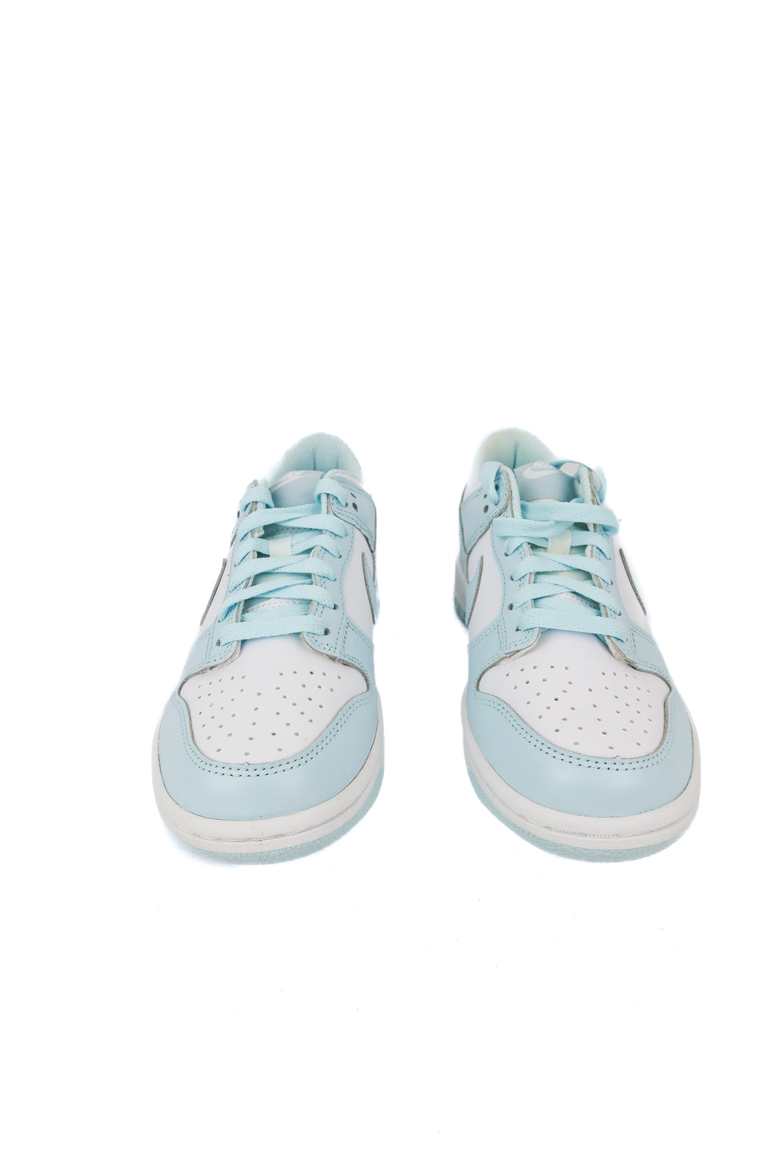 Nike dunk powder blue sneakers NWT (5Y)