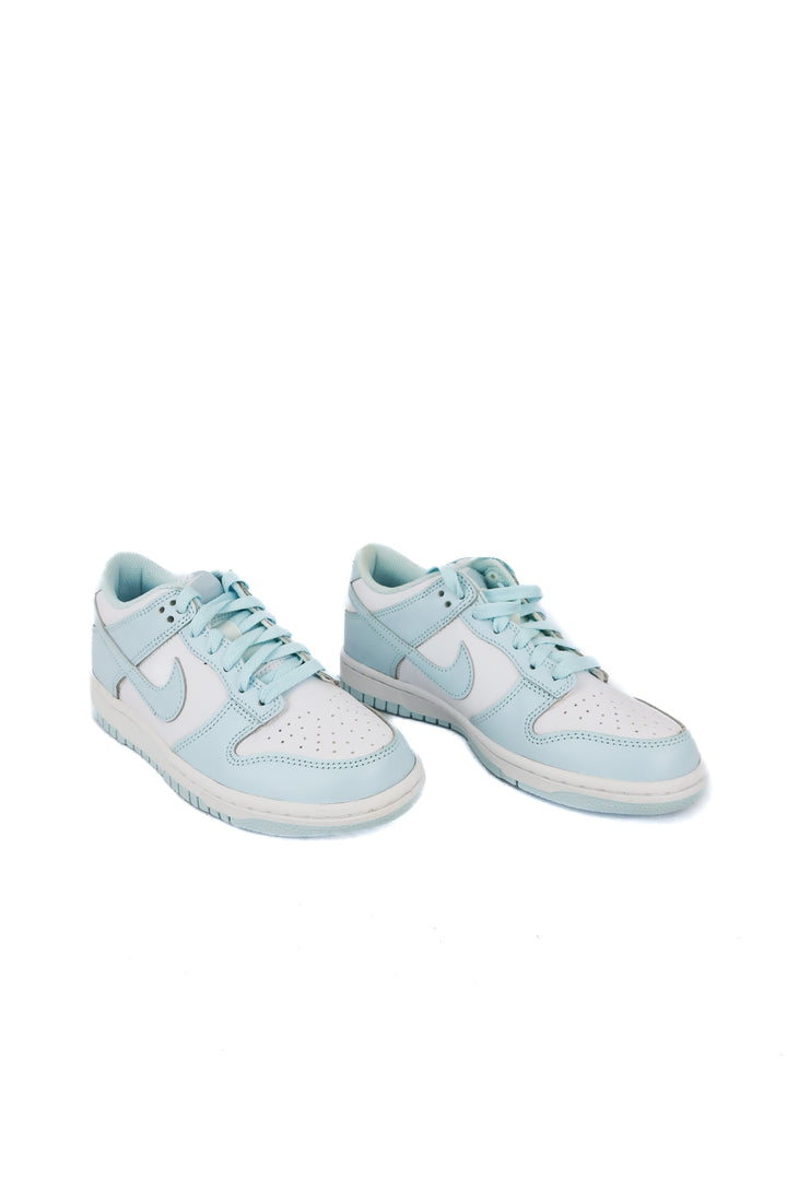 Nike dunk powder blue sneakers NWT (5Y)