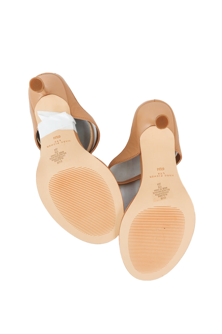 Marc Fisher nude leather sandals NWT (6.5)