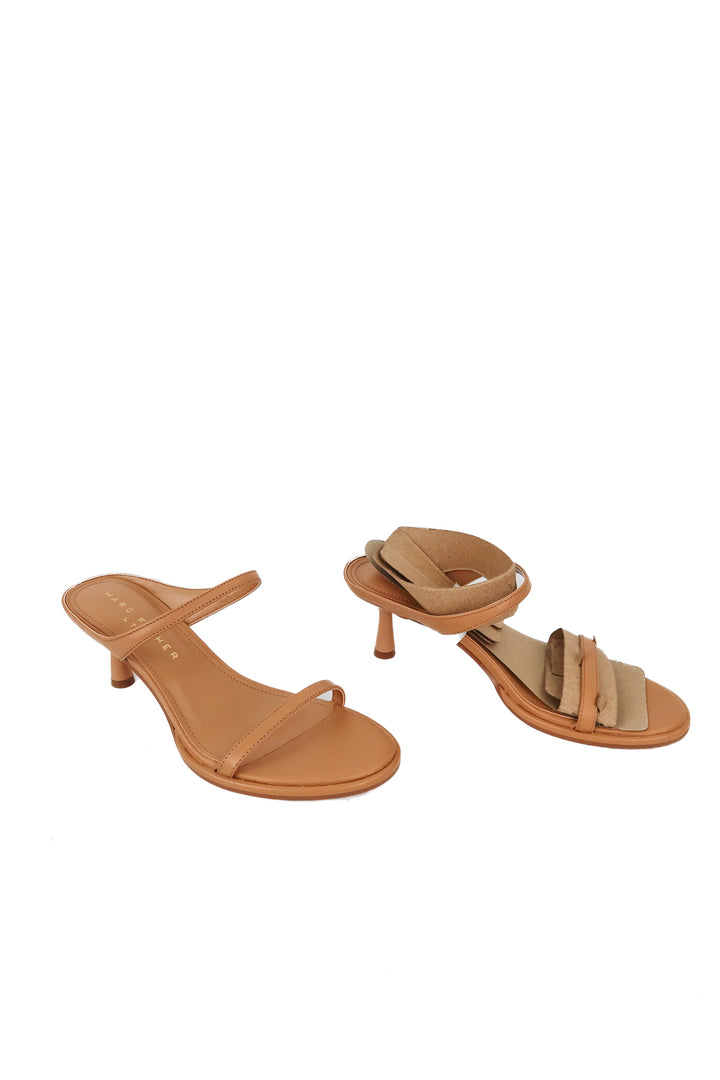Marc Fisher nude leather sandals NWT (6.5)
