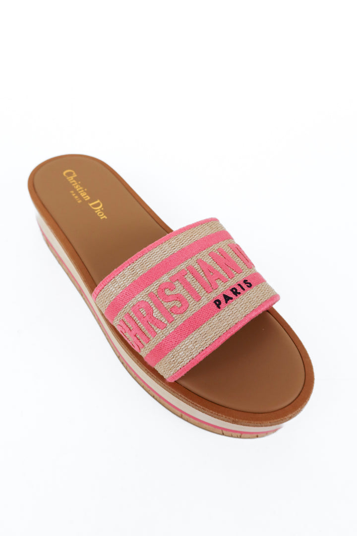 Dioriviera Dway Platform Slides in Natural Raffia and Candy Pink NWOT (38; retails for $990)