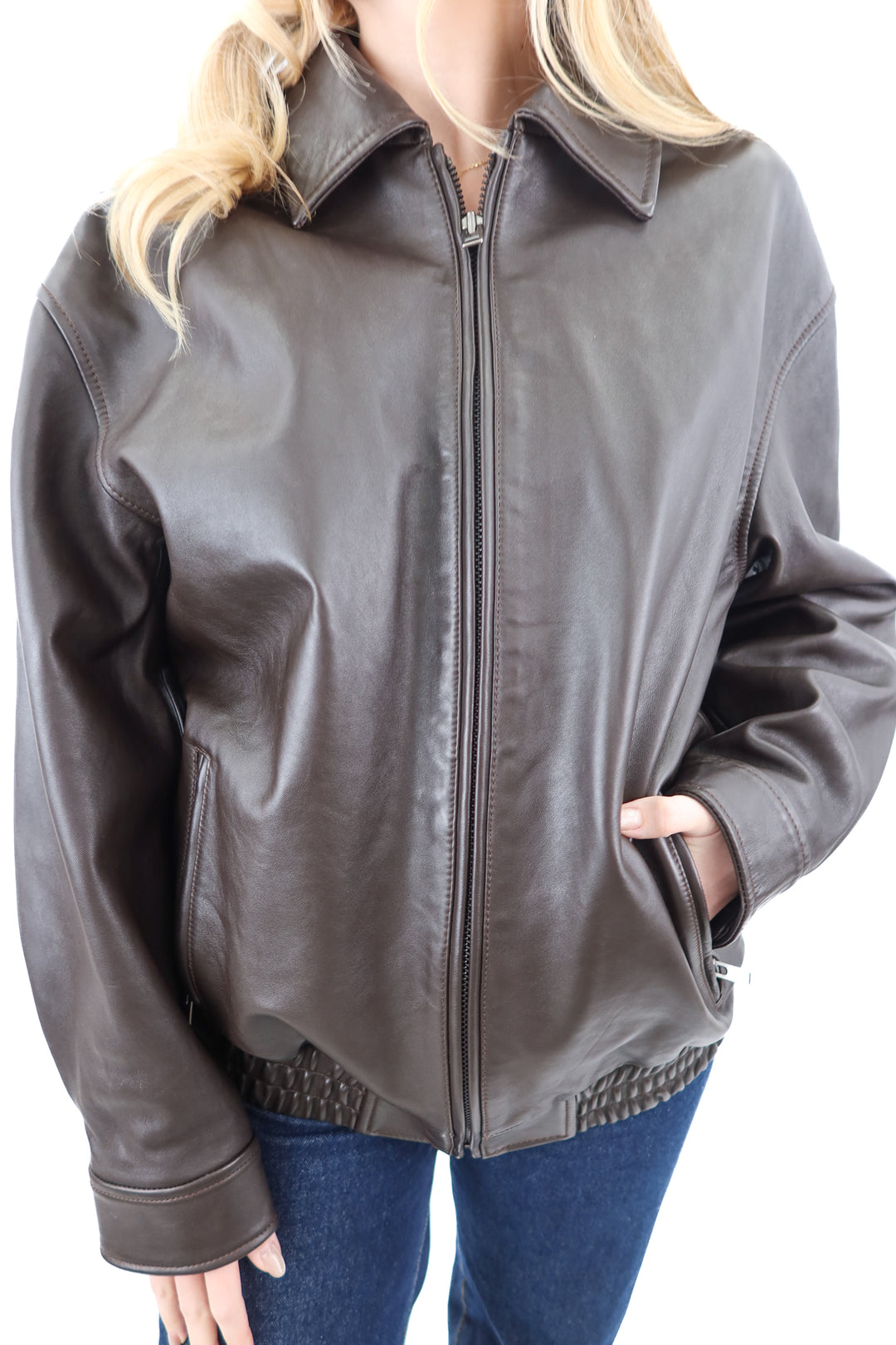 aritzia brown oversized leather bomber jacket (s; retail $550)