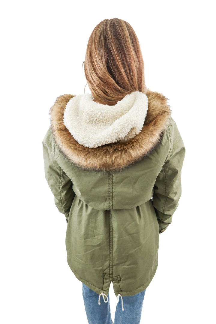 abercrombie & fitch green and sherpa coat with hood and removeable fur nwot (m)