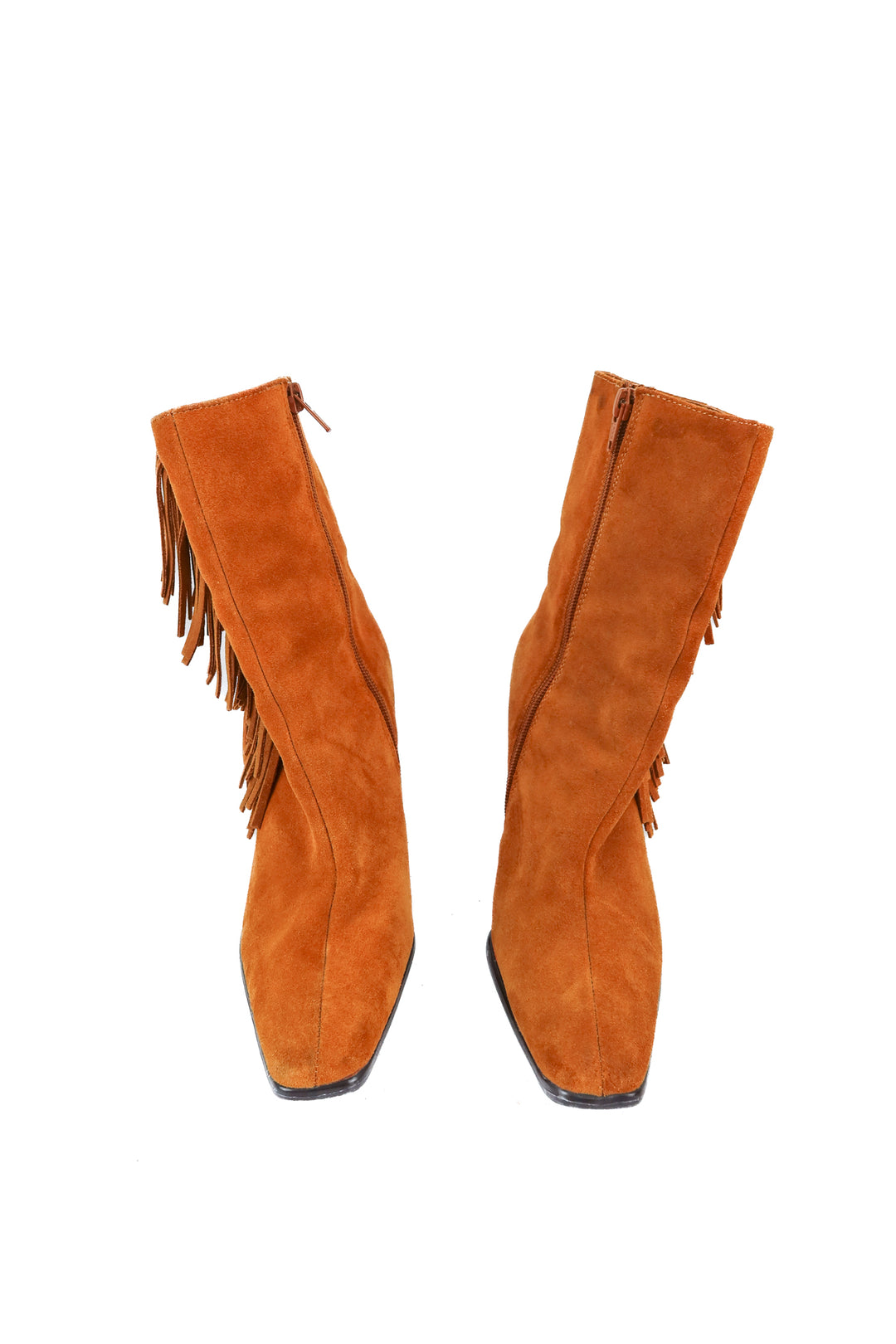 AUCTION predictions brown fringe leather booties (9); ends 12/10 at 8 pm CT