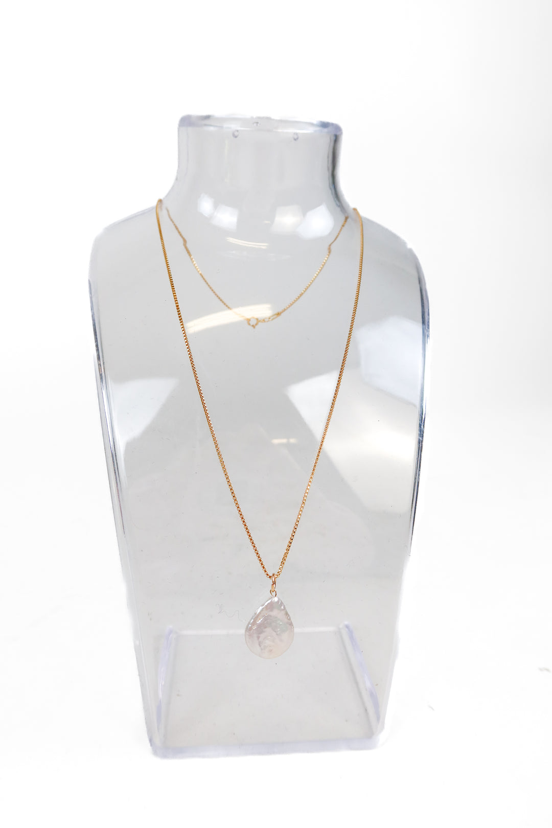 ALV jewels Pearl with flat pearl pendant necklace (retails for $68)