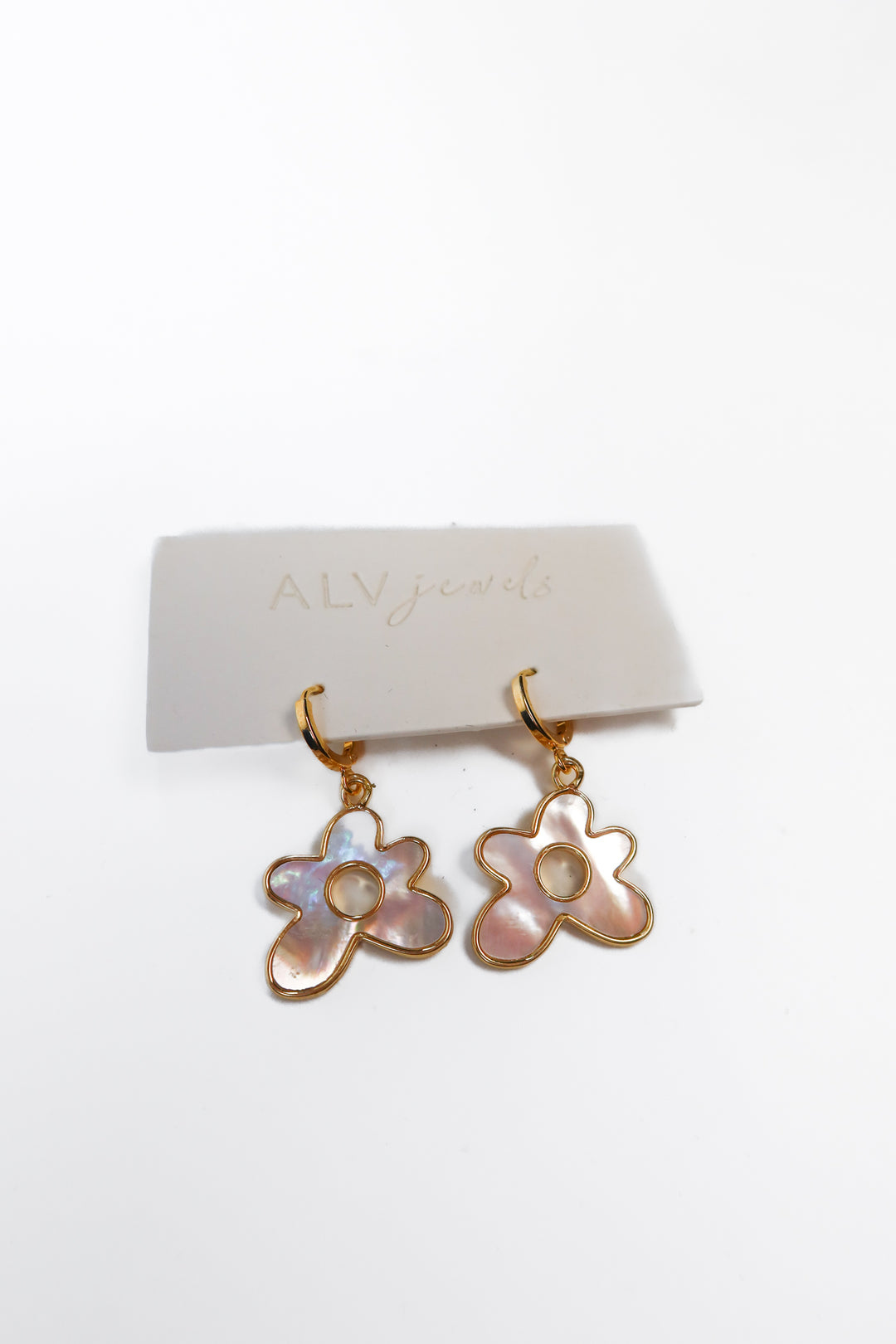 ALV jewels white flower earrings