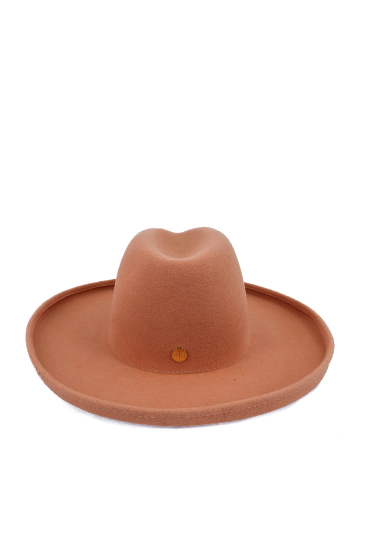 Gigi Pip X cara loren pink cowboy hat (57; retail $146)