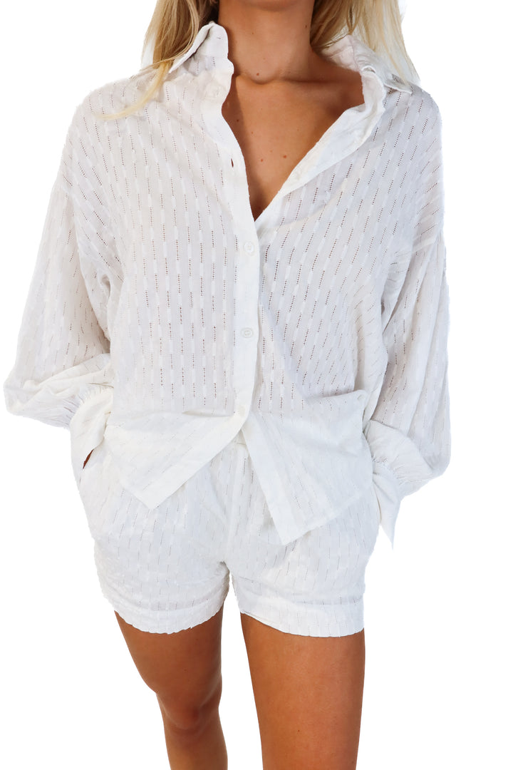 Commense white linen set (s; retails for $55)