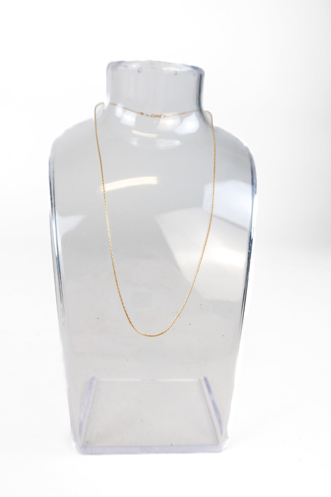 ALV dainty gold necklace