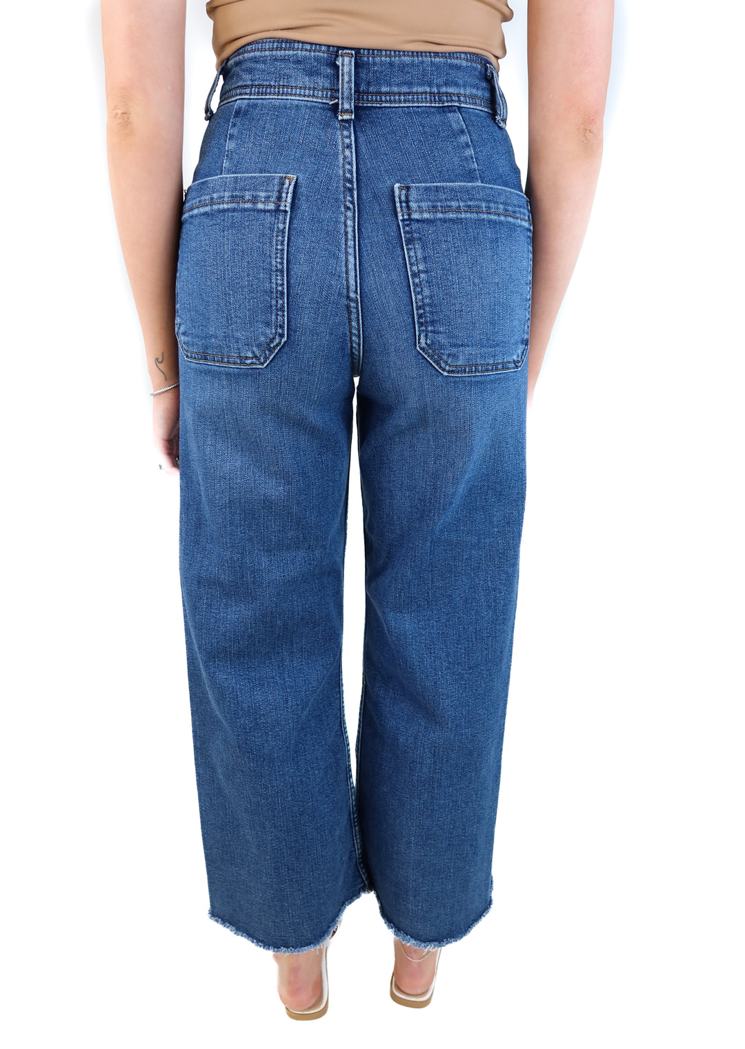 Zara Mid-wash Wide leg jeans (4)