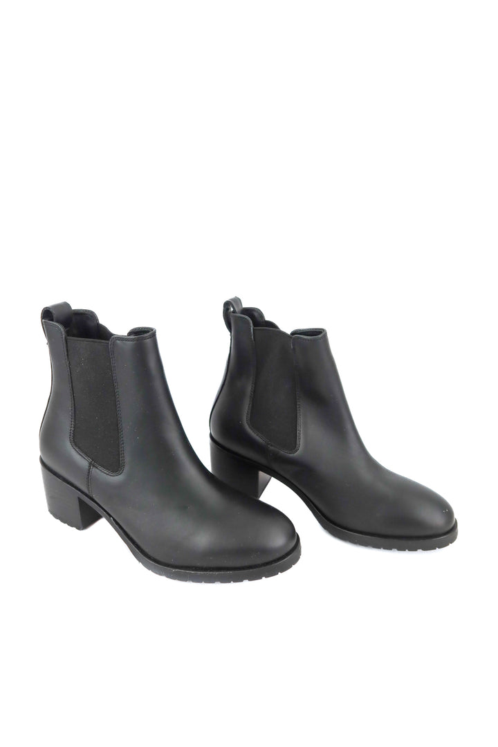 nisolo black booties (8; retail $250)
