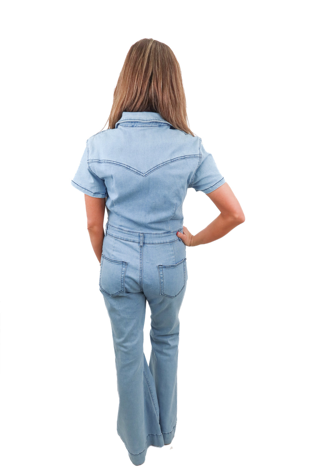 wisteria lane light wash denim jumpsuit (M)