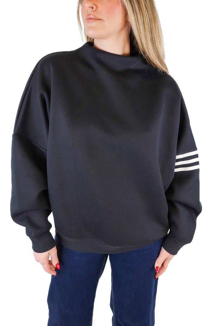 Adidas black sweatshirt NWT (S; retail $75)