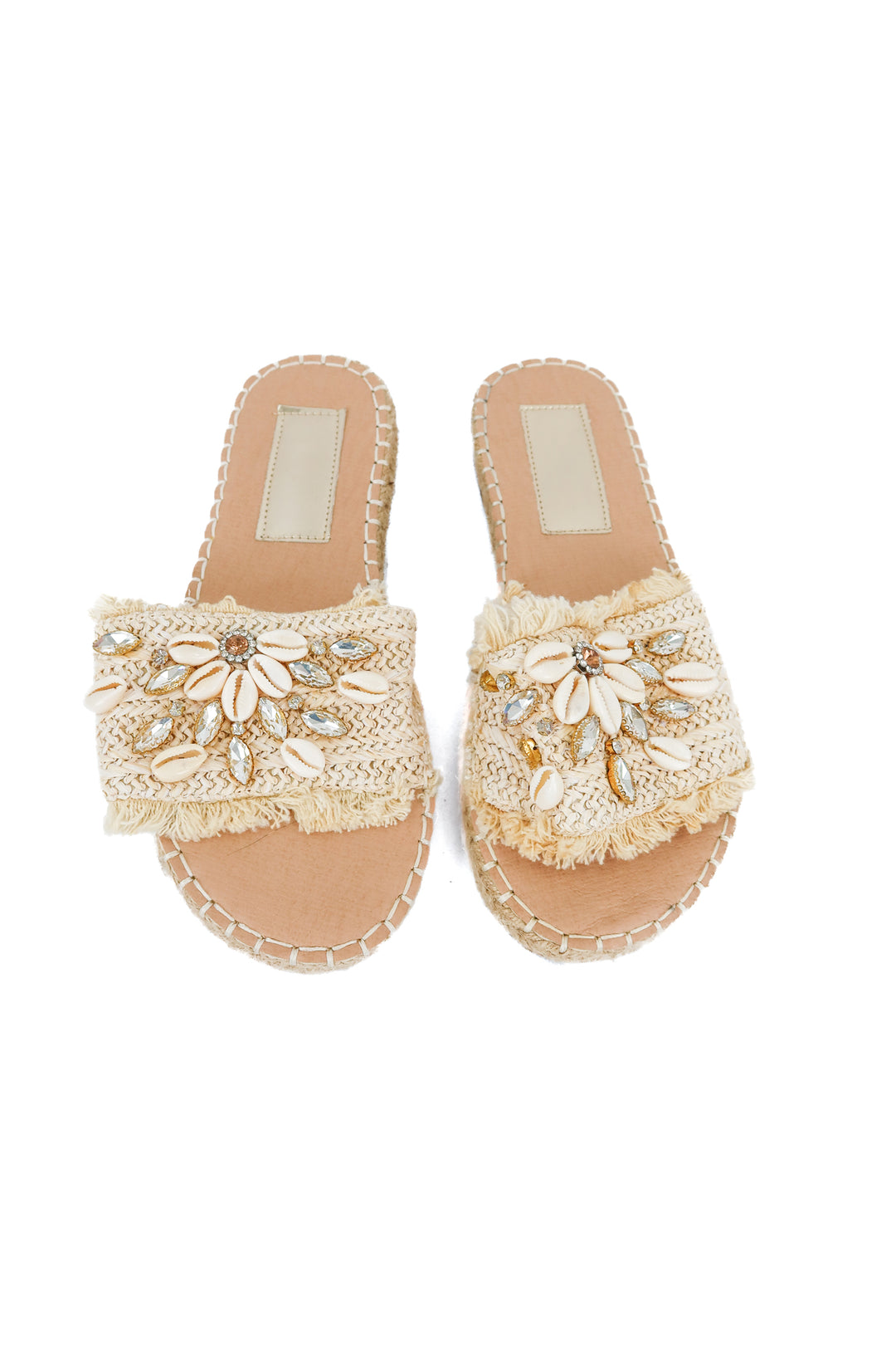 seashell/rhinestone sandals (36)
