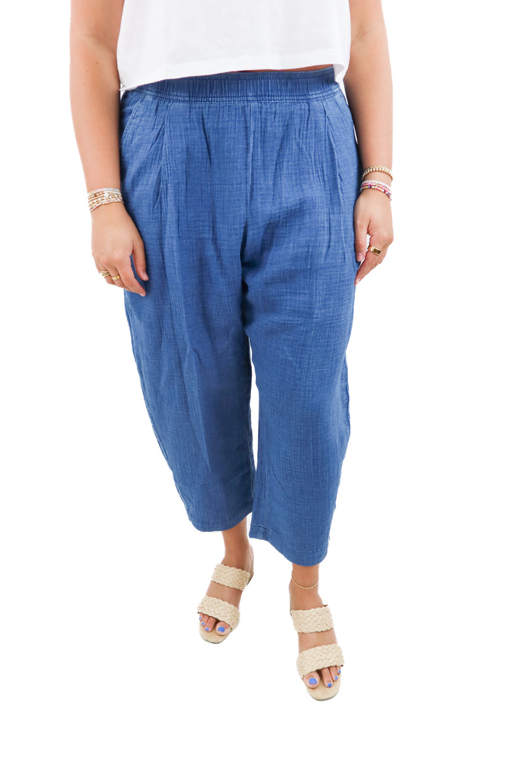 gap chambray pants (l; retail $40)