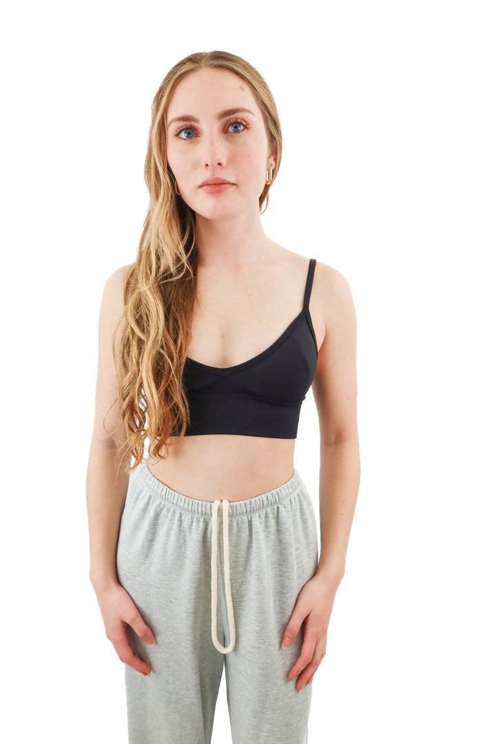 lululemon black v-neck sports bra (xxs)
