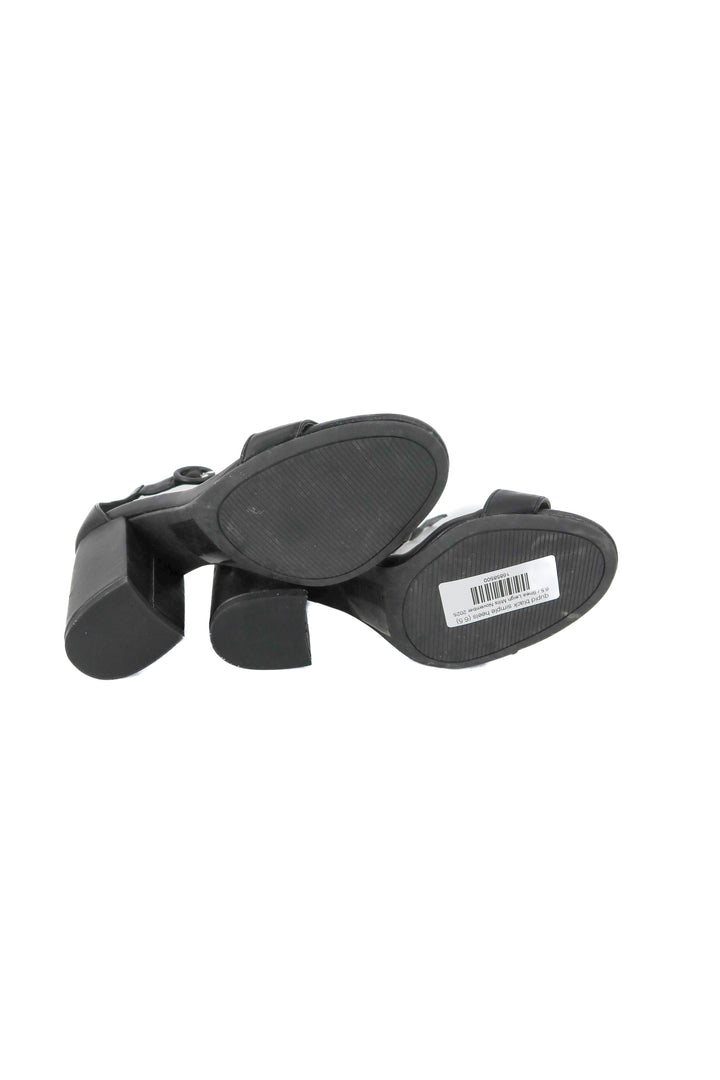 qupid black simple heels (6.5)