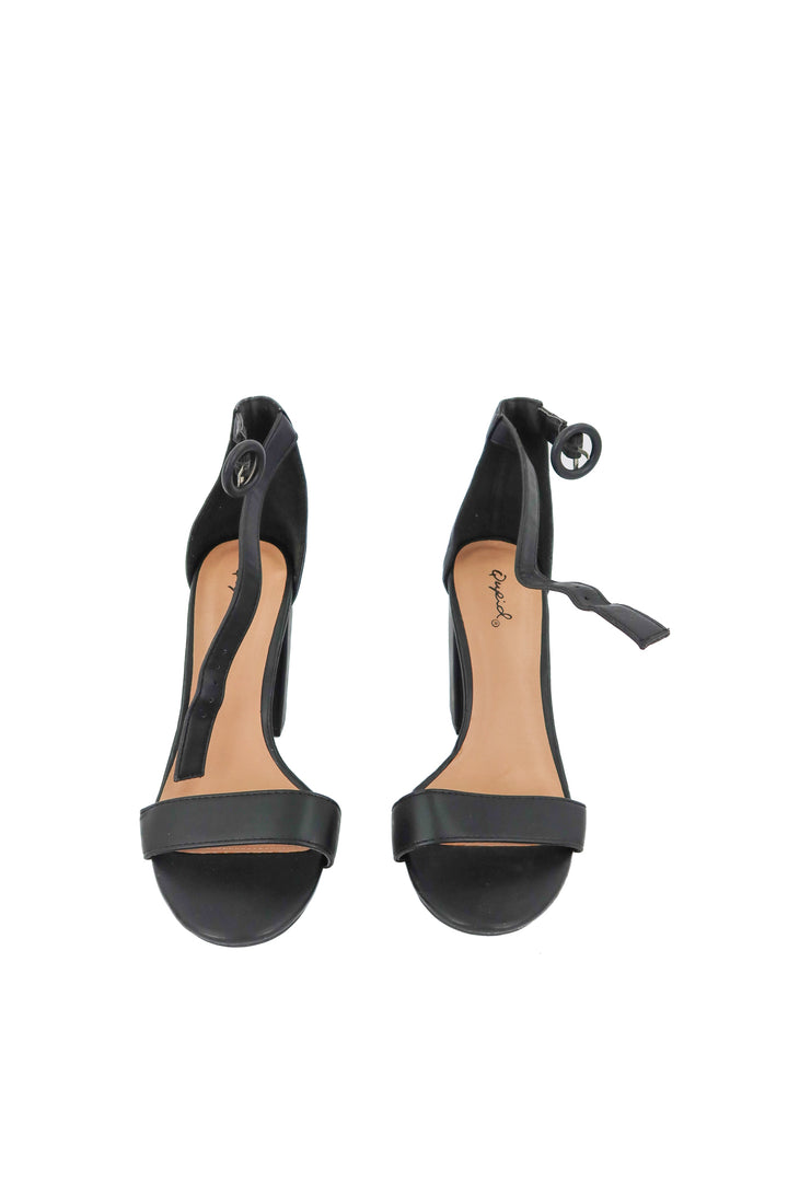 qupid black simple heels (6.5)