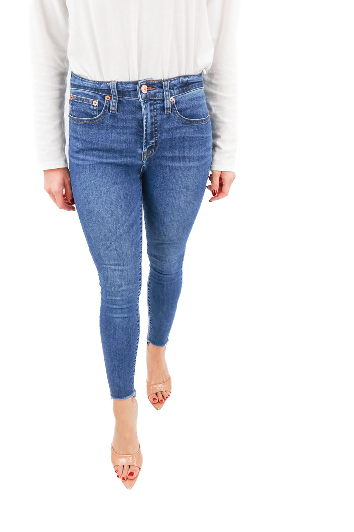 j.crew medium wash skinny jeans (27; retail $59.95)