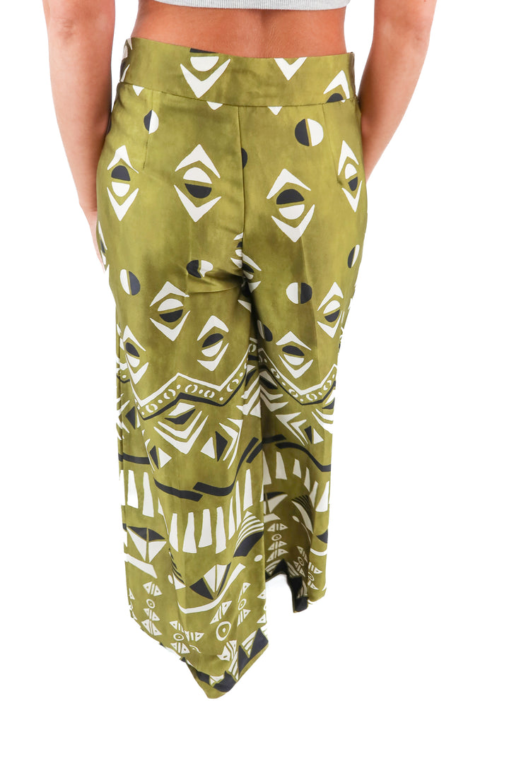 zara green abstract printed pants (s)