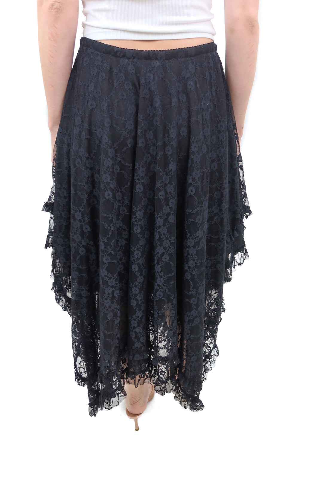 smoke & mirrors black floral lace maxi skirt (m)