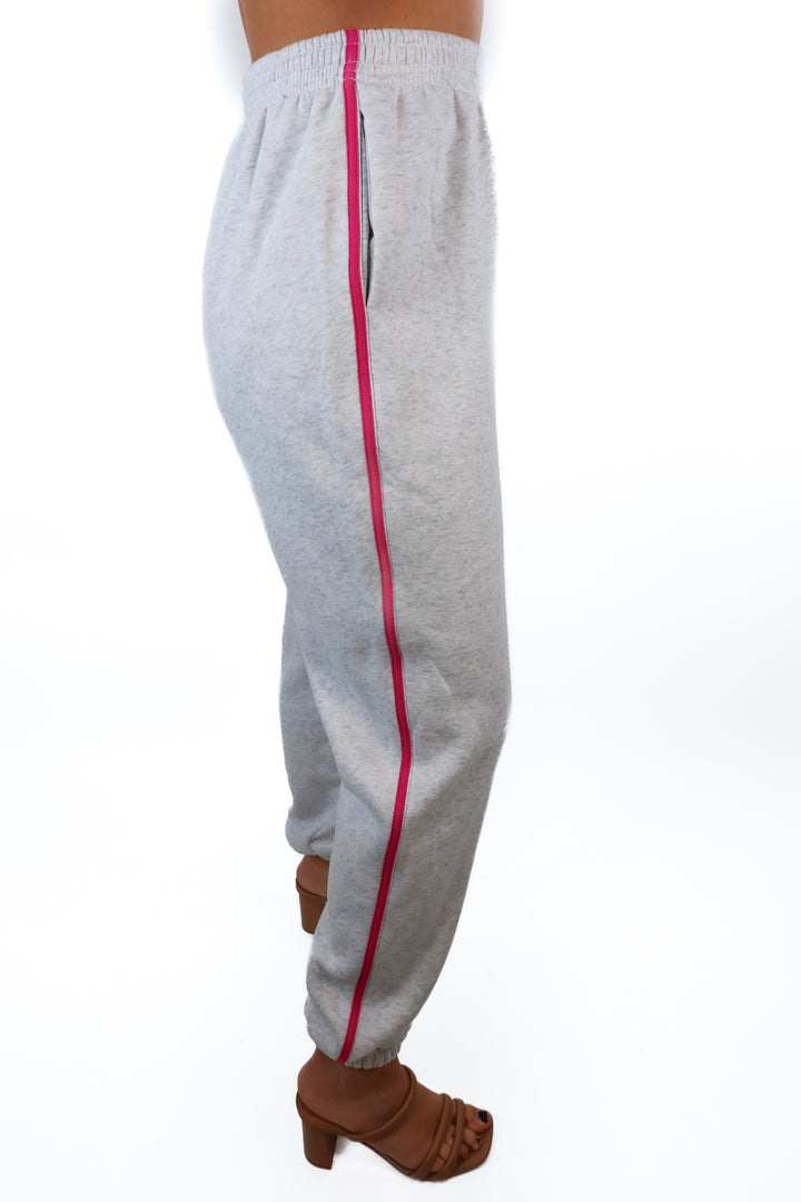 Kittenish light gray w/ pink stripe sweatpants (S)