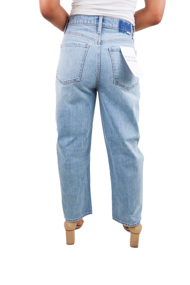 daze light wash weatward denim (26; retail $108)
