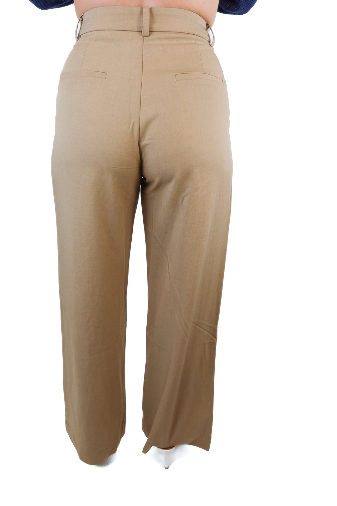 Fate tan dress pants NWT (S)