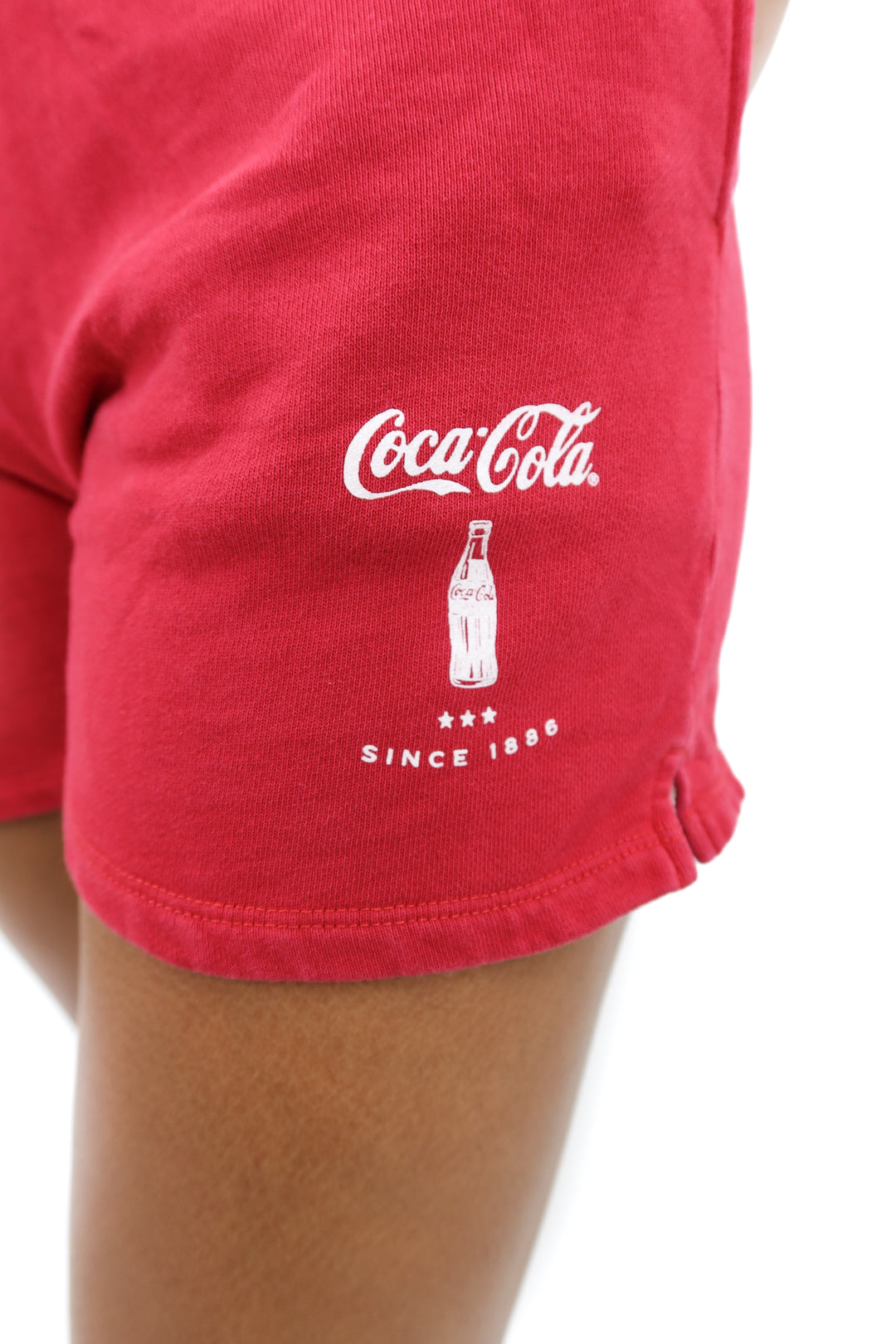 coca cola by sportique red shorts (m)