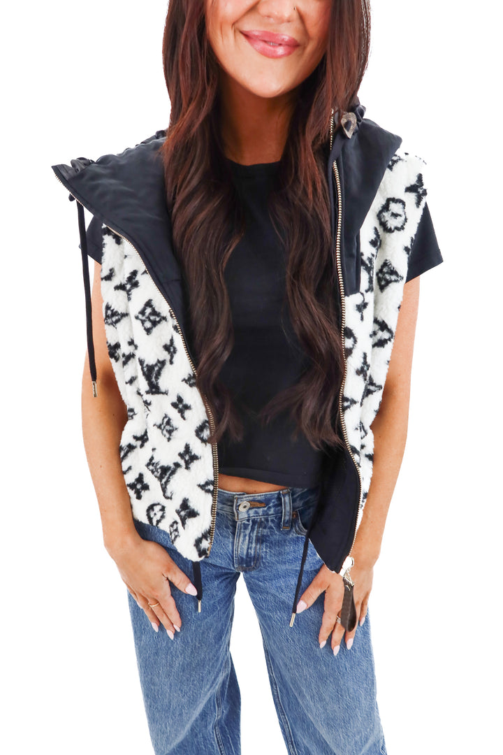 louis vuitton "sleeveless hooded zip-up jacket" NWT (40; retail $3,546)