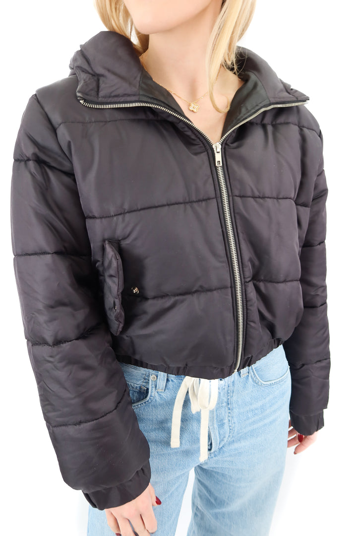 forever21 black puffer jacket (m)