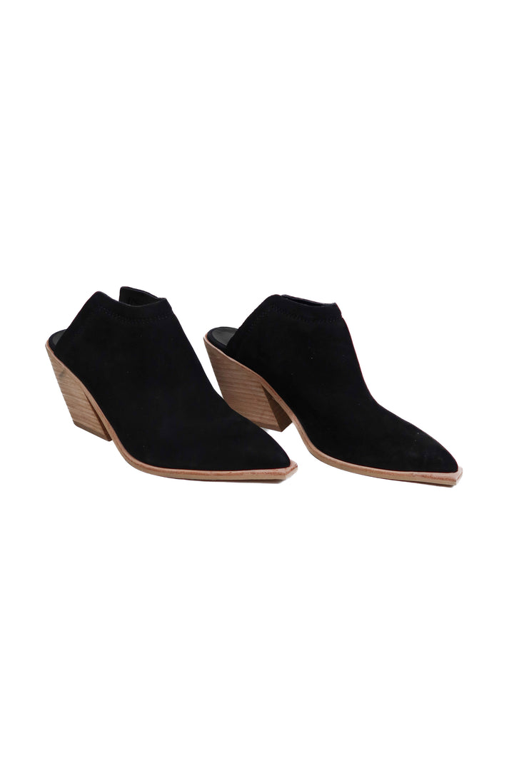 Dolce Vita black slip on booties (6.5; retail $140)