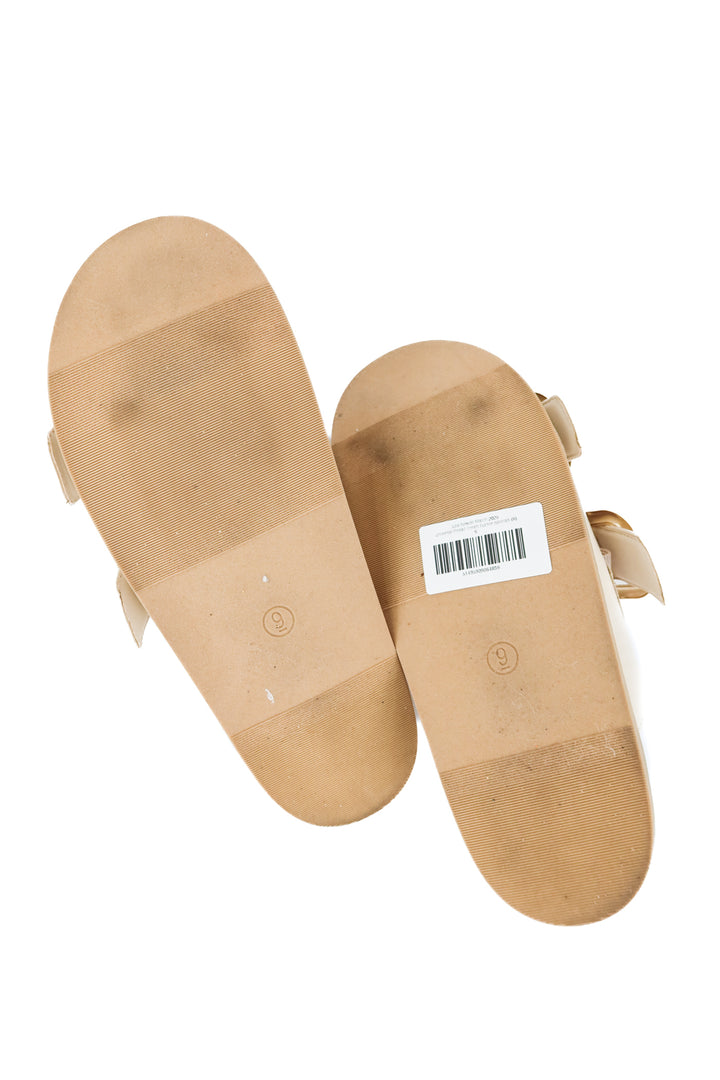 universal thread cream buckle sandals (9)